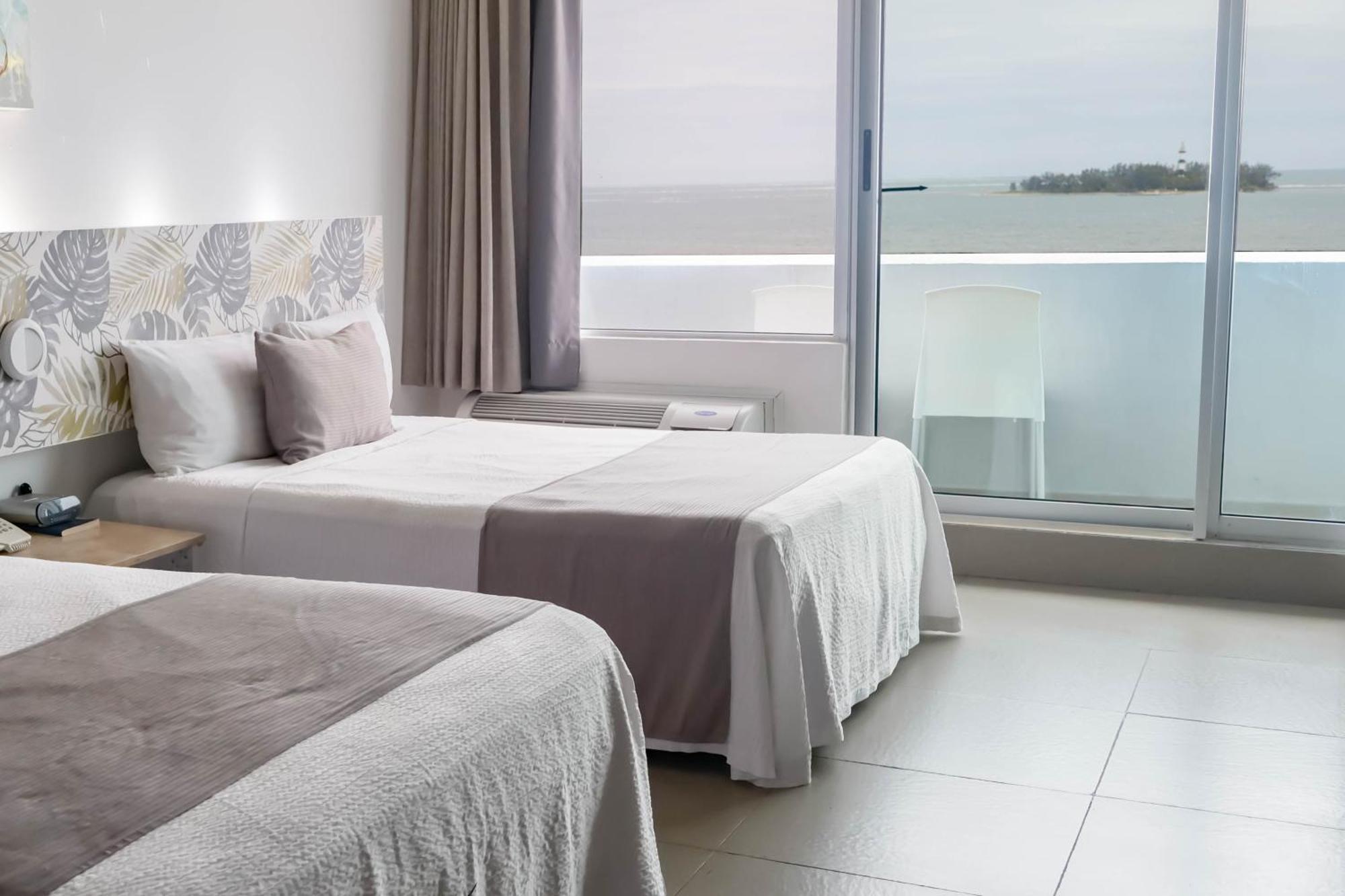Hotel Punta Azul ベラクルス エクステリア 写真